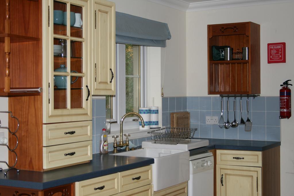BCC Loch Ness Cottages Drumnadrochit Zimmer foto
