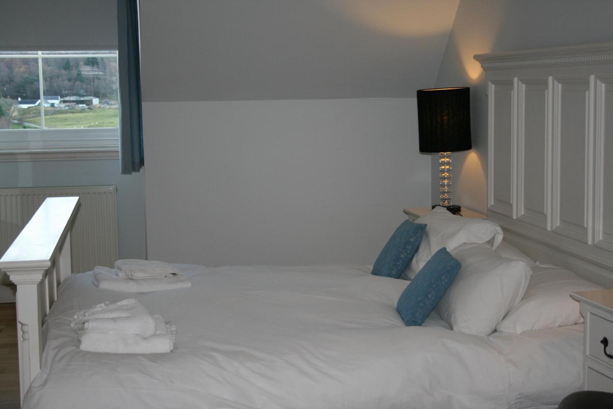 BCC Loch Ness Cottages Drumnadrochit Zimmer foto